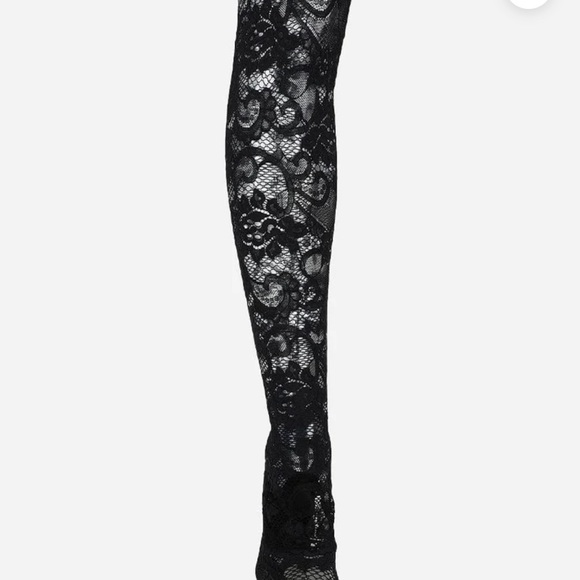 Dolce & Gabbana Black Lace Heels - Picture 1 of 8